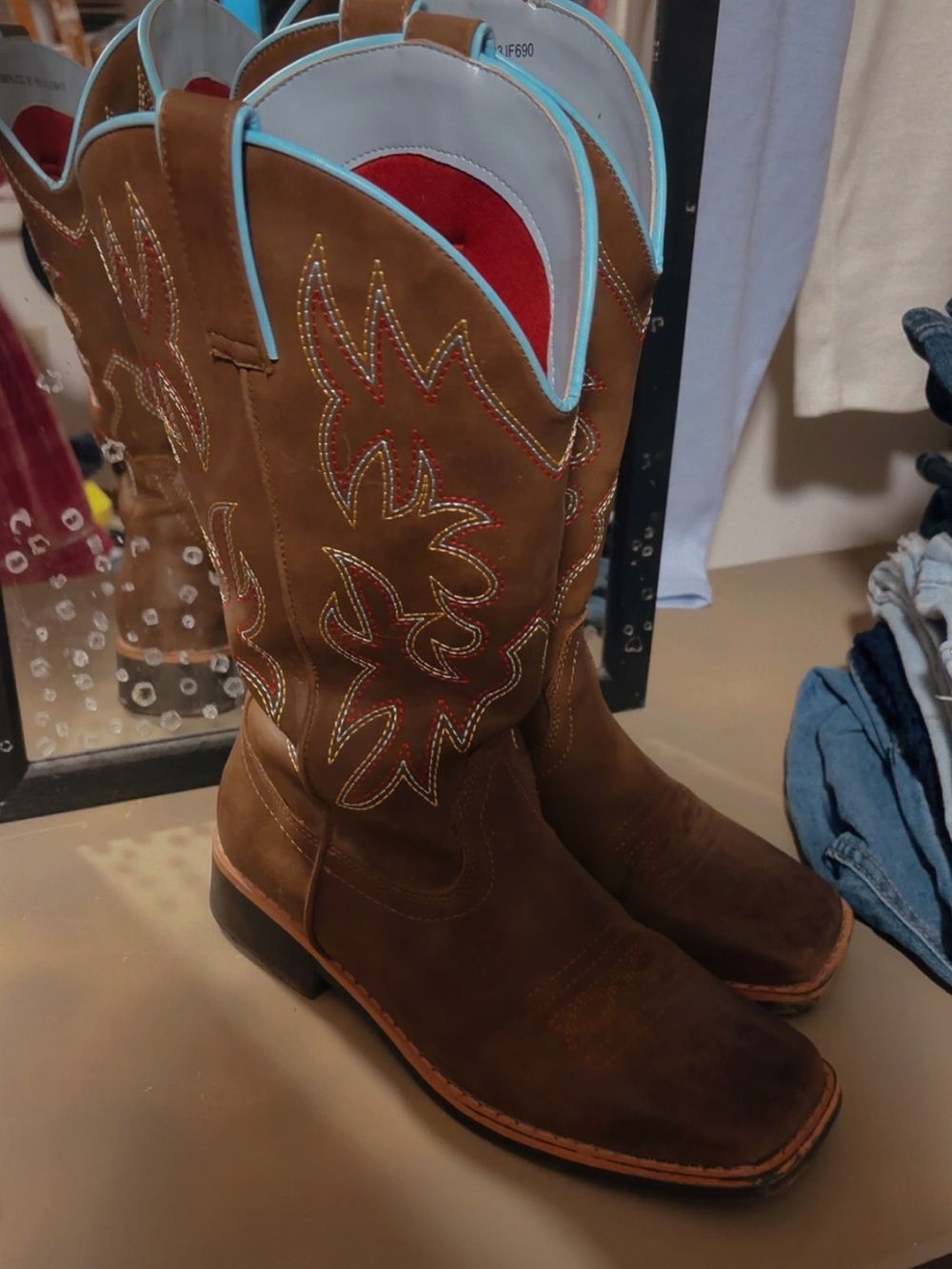Women’s boots